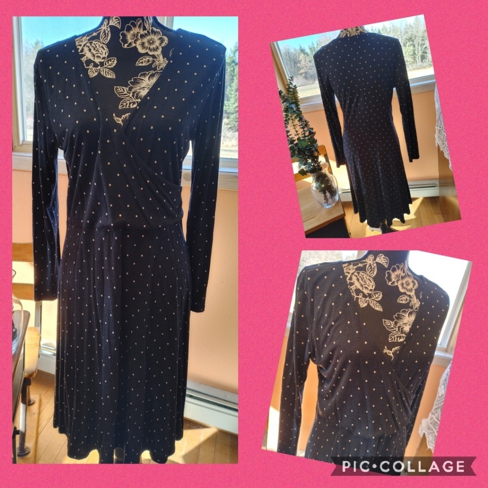 Long sleeve polka dot cute v-neck dress large